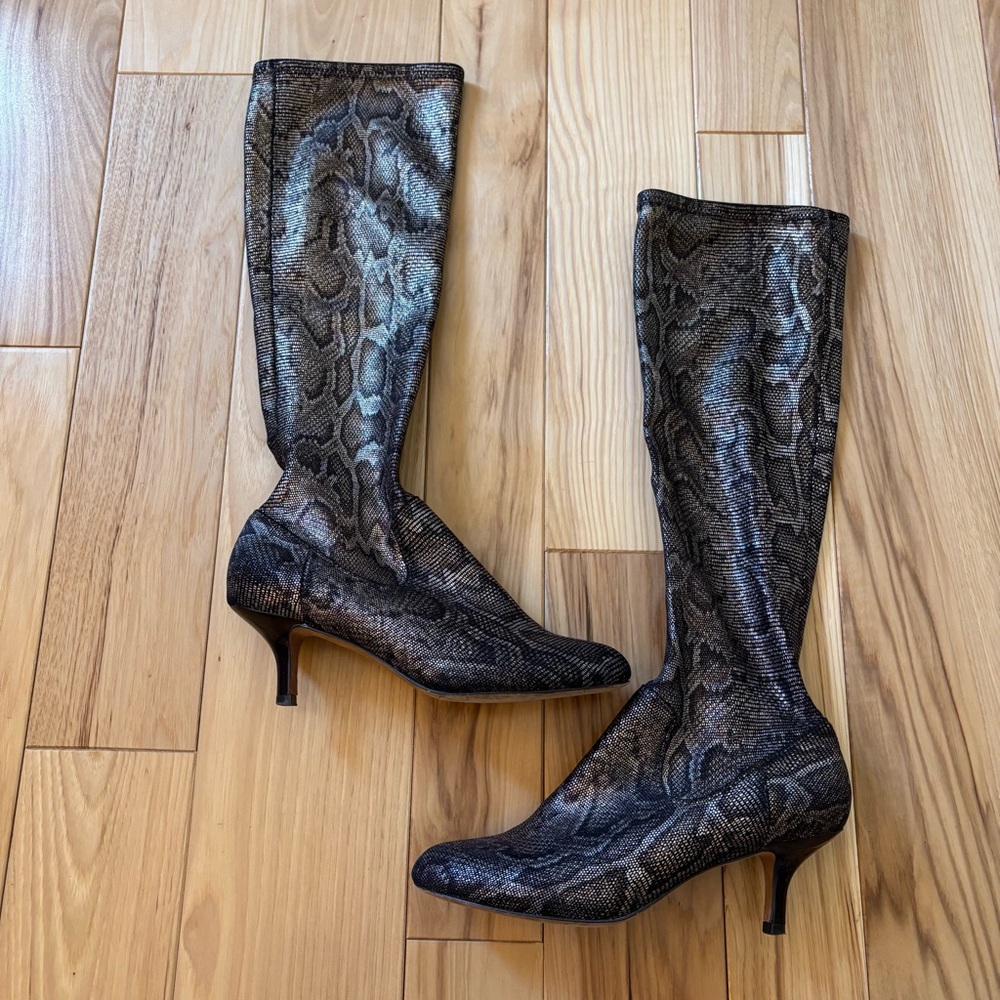 Donald Pliner Snakeskin Knee High Stretch Kitten Heel Boots